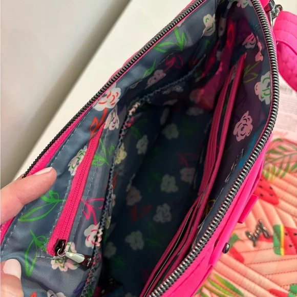 Lug Flare 2 Crossbody Bag with straddle watermelon wallet - Picture 2 of 12